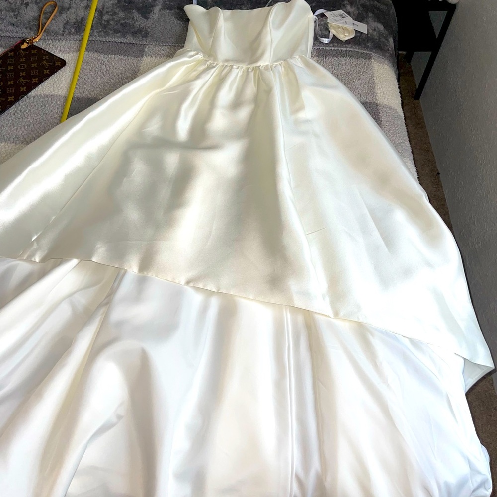 David’s bridal ivory dress, DB Studio Makado size 6